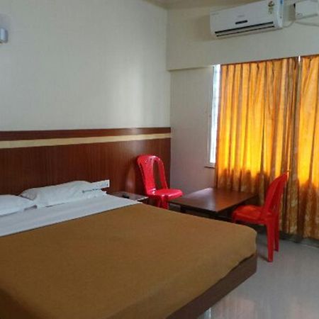 Mlc Gateway Deluxe Inn Bengaluru Kültér fotó
