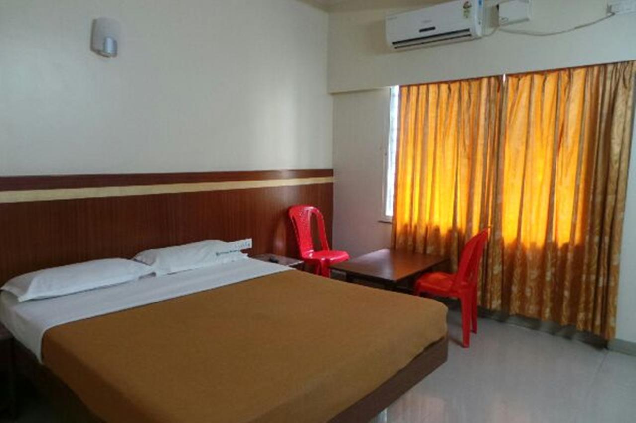Mlc Gateway Deluxe Inn Bengaluru Kültér fotó