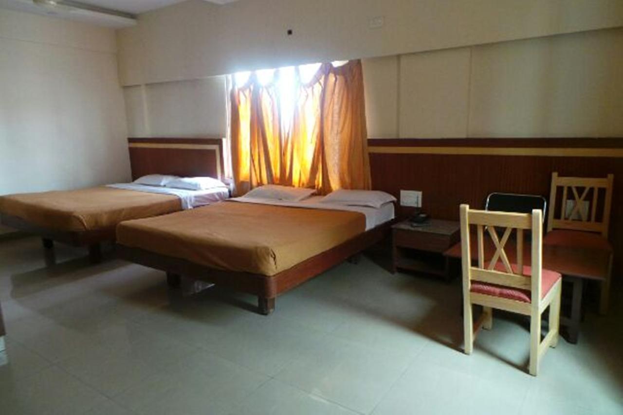 Mlc Gateway Deluxe Inn Bengaluru Kültér fotó